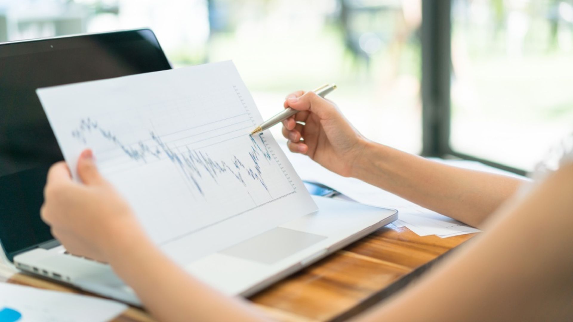 Hay que comprobar que la rentabilidad sea superior a las comisiones Hay que comprobar que la rentabilidad sea superior a las comisiones