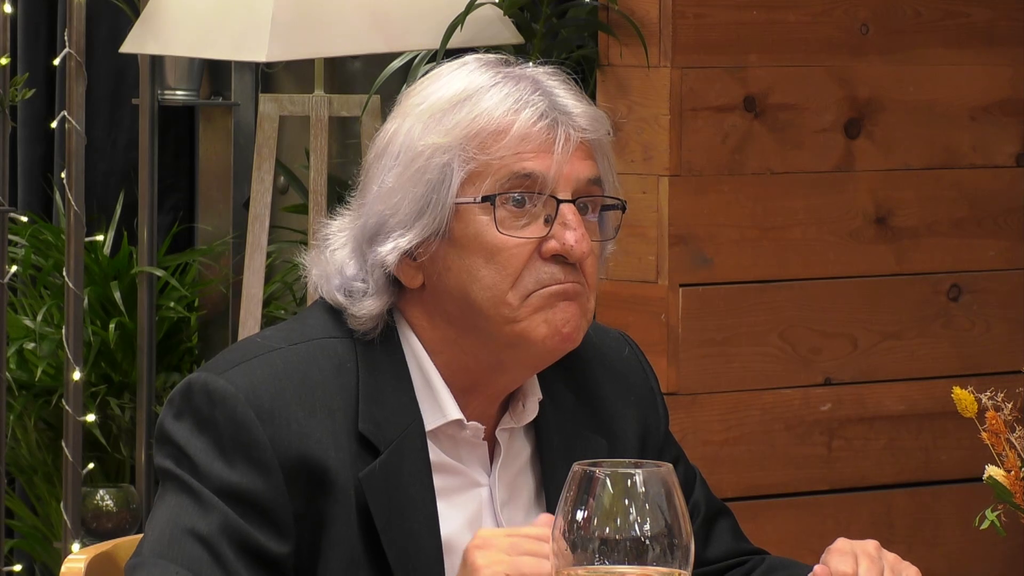 La reacción de un soltero de 'First dates' al descubrir cuánto lleva su cita sin practicar sexo: "Lamentable" First Dates Temporada 8 Top Vídeos 23780