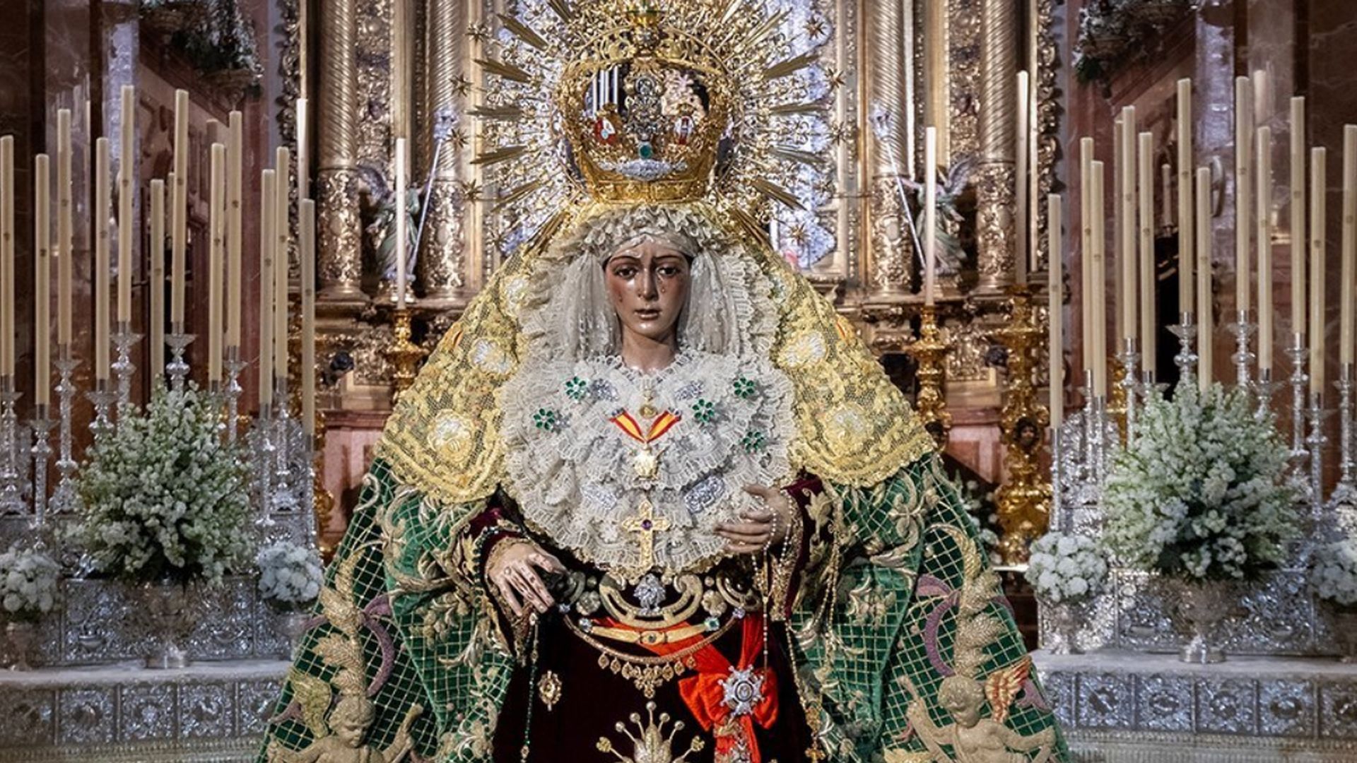 Virgen de la Macarena de Sevilla