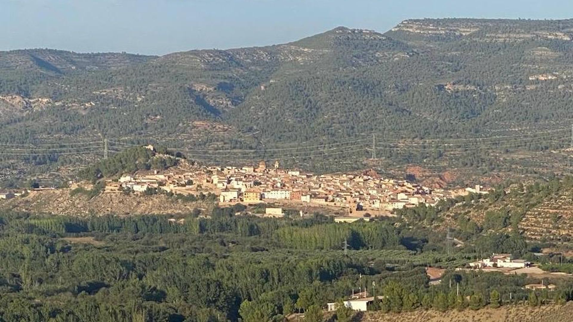 Zarra está enclavada en el Valle de Ayora