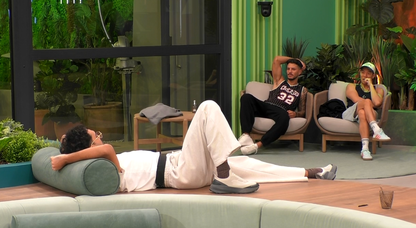 Aquilino, Christian y Joon en el salón