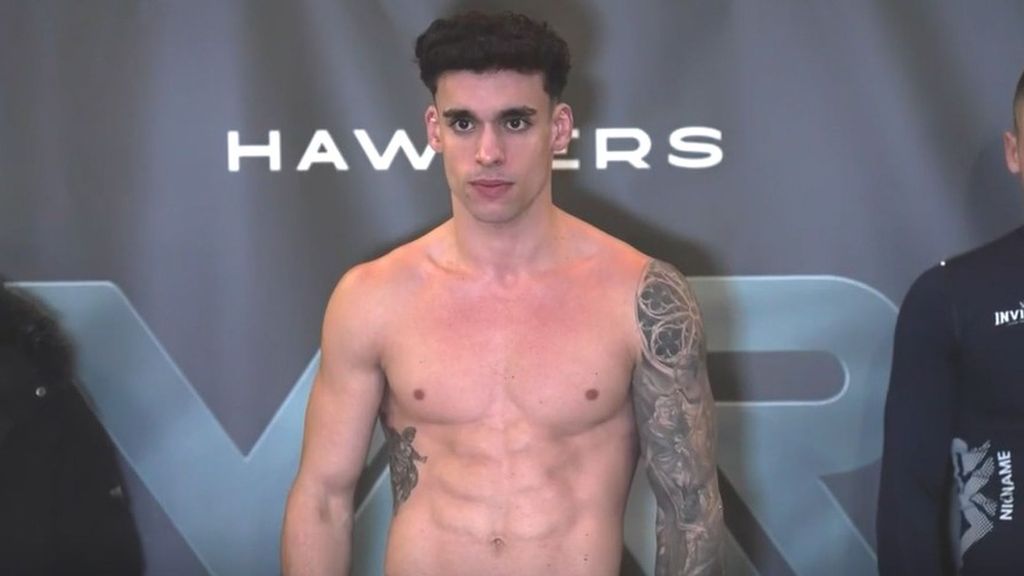 Ibelky se prepara para su combate en la MMA