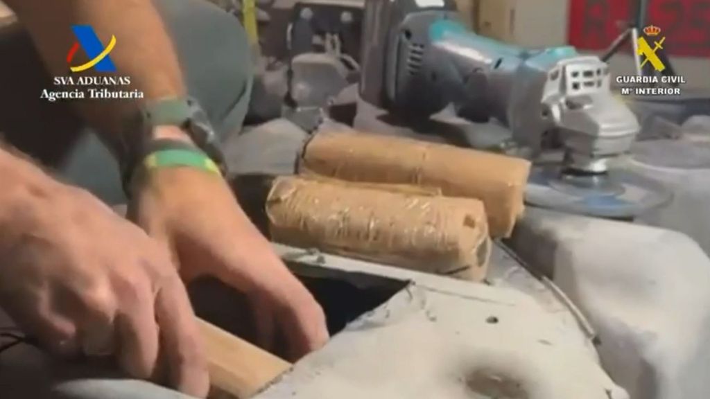 Intervienen más de 2.100 kilos de hachís en el puerto de Algeciras