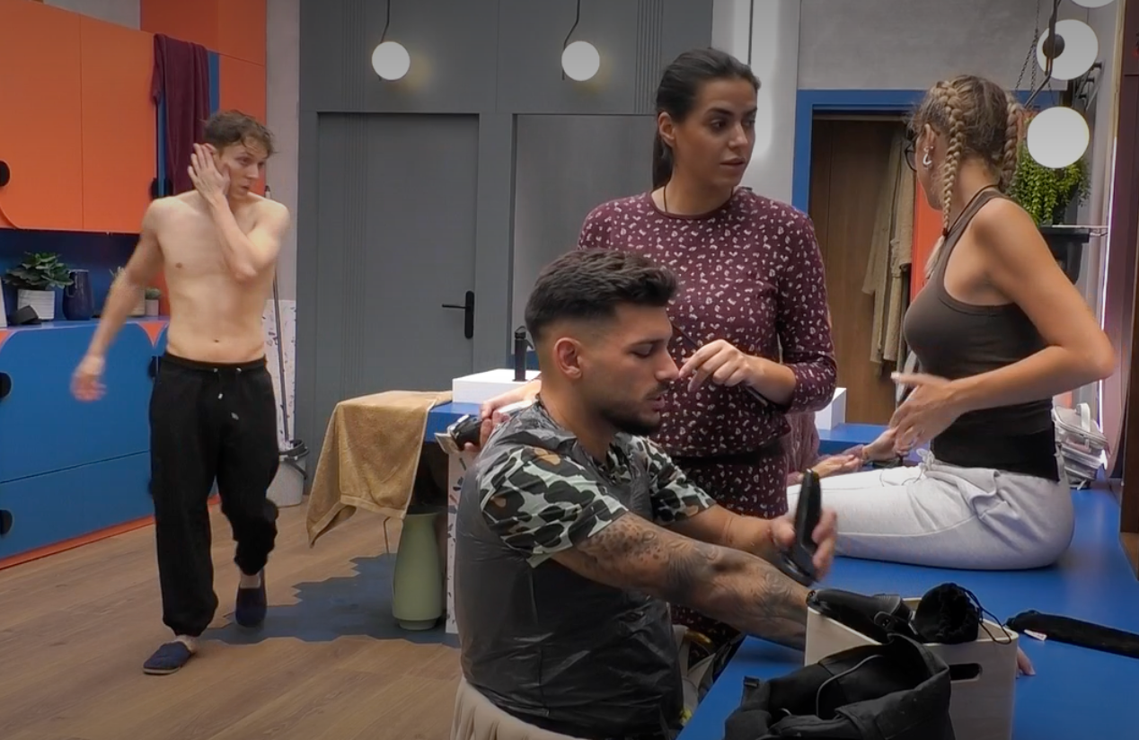 Los concursantes se preparan para la Gala