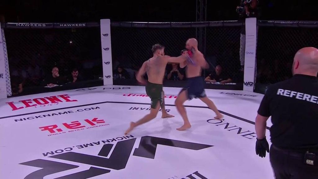 Lewis Picó levanta Vistalegre con un gran KO sobre Caldarera en el WAR 8