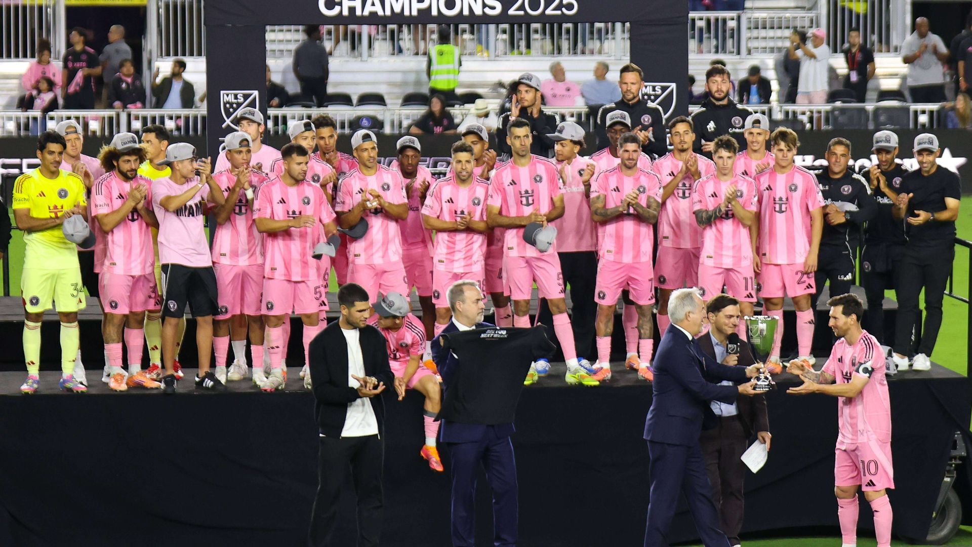 20251129_zaf_i88_017jpg.jpg 20251129_zaf_i88_017jpg.jpg