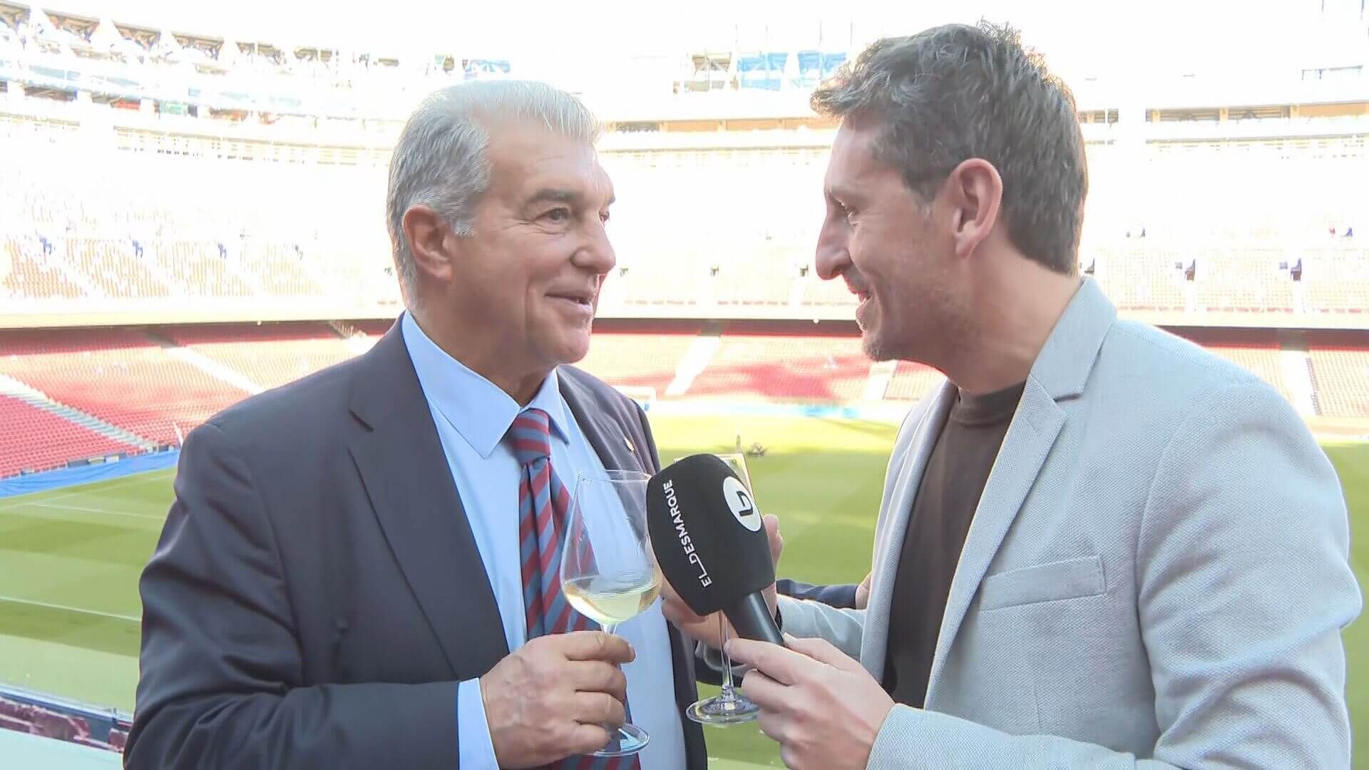 251205_dep__no_coger_mochila_bcn_laporta_y_brindis_frame_2186jpeg.jpeg 251205_dep__no_coger_mochila_bcn_laporta_y_brindis_frame_2186jpeg.jpeg