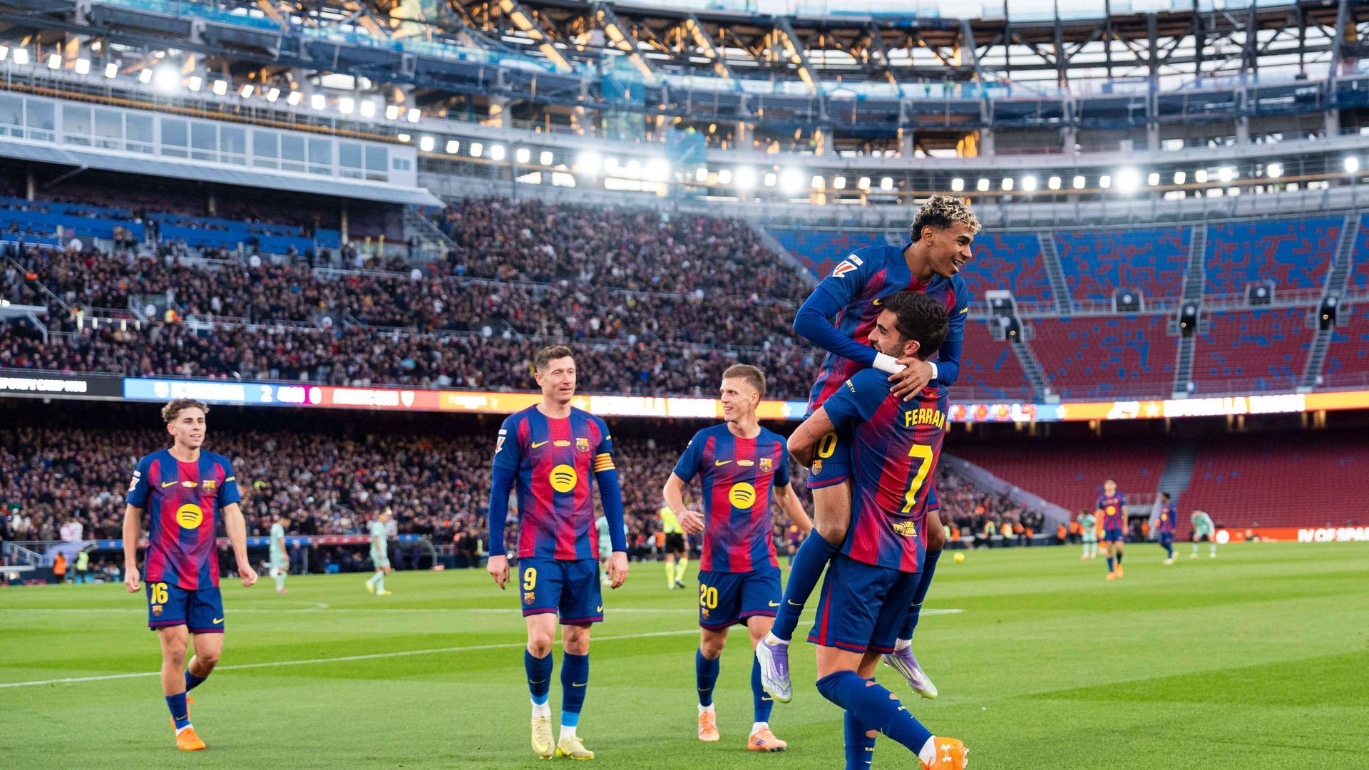 559927673_1.jpg 559927673_1.jpg