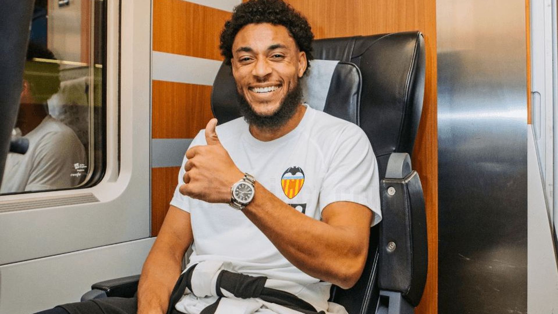 convocatoria_del_valencia_cf_en_tren_foto_valencia_cf.png convocatoria_del_valencia_cf_en_tren_foto_valencia_cf.png