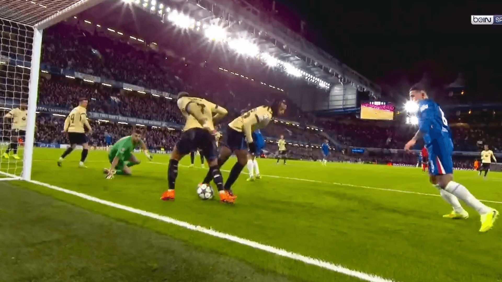 el_lio_entre_kounde_y_ferran_torres_en_el_chelsea_barca.png el_lio_entre_kounde_y_ferran_torres_en_el_chelsea_barca.png