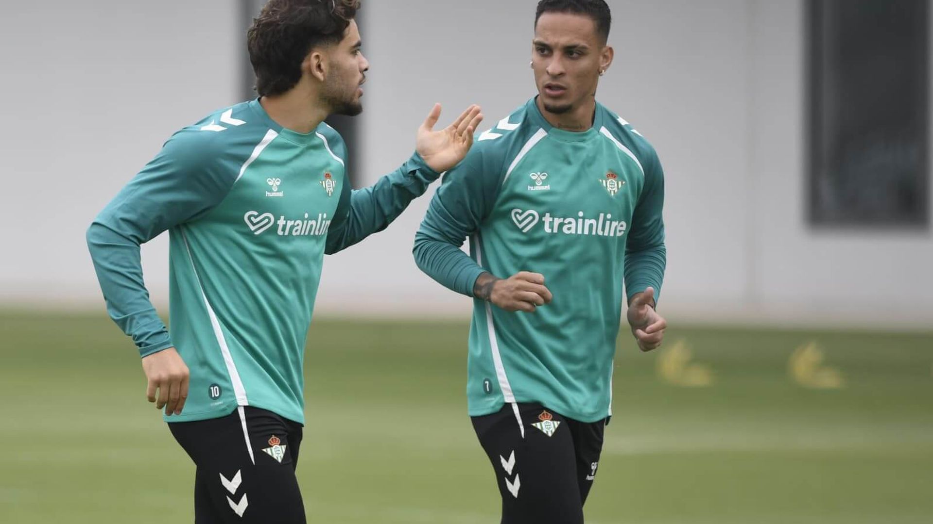 Ez Abde y Antony, en el entrenamiento de este lunes (Foto: Kiko Hurtado).