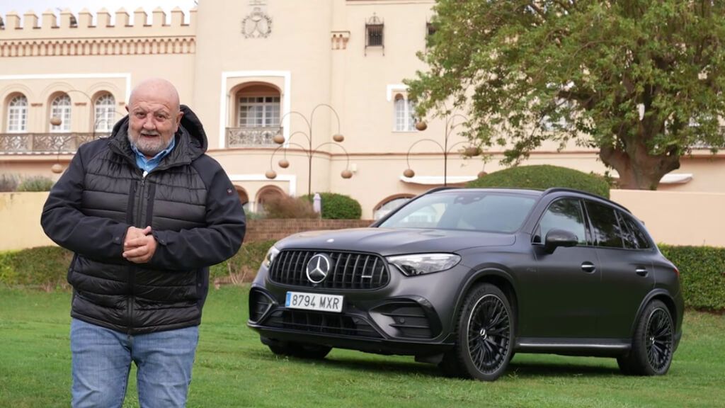 Gonzalo Serrano se sube al Mercedes GLC 43