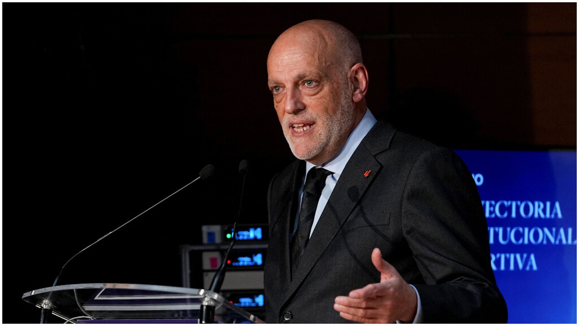 fotojet_7jpg_001.jpg fotojet_7jpg_001.jpg