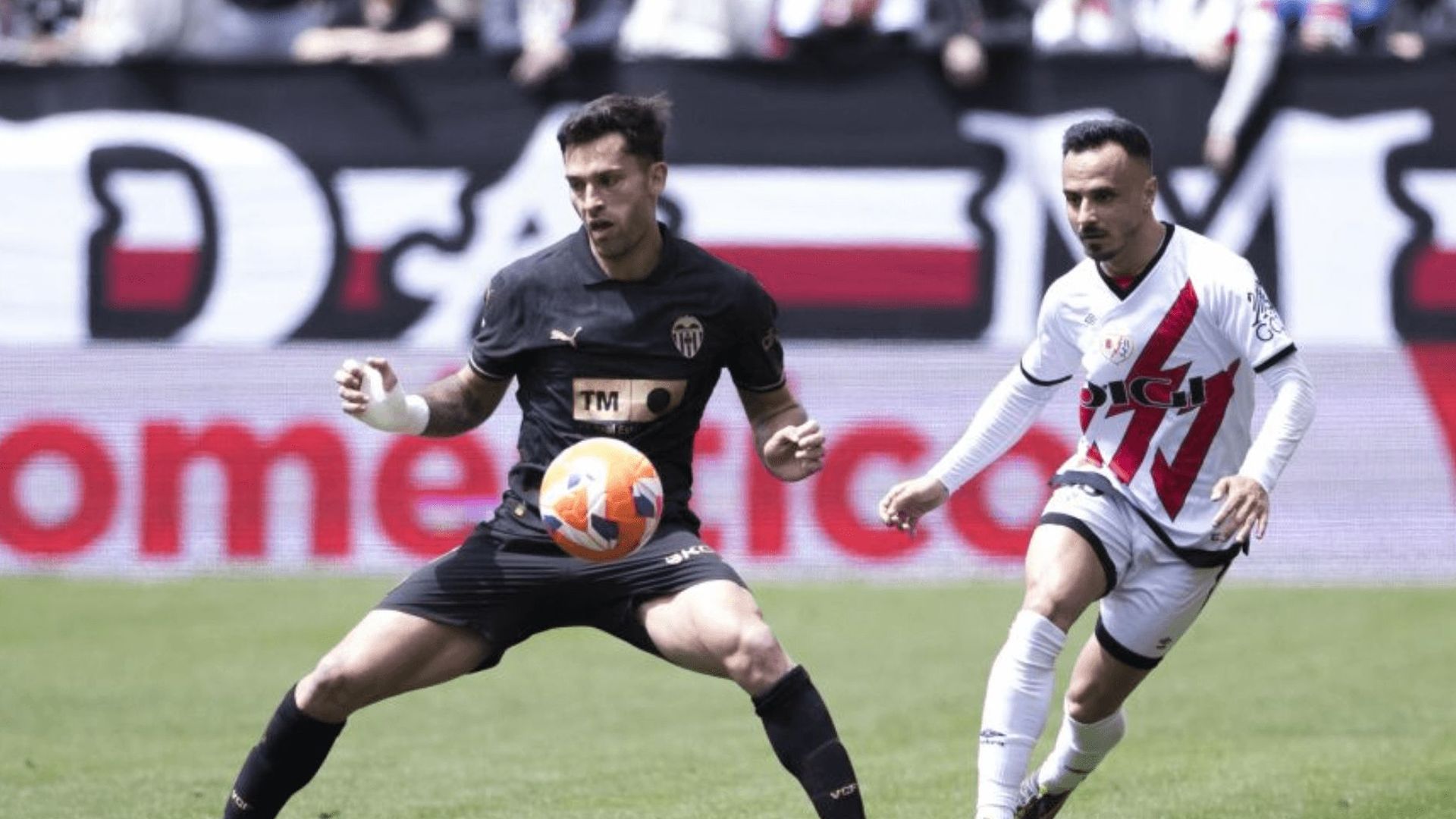 hugo_duro_en_el_rayo_valencia_001.png hugo_duro_en_el_rayo_valencia_001.png