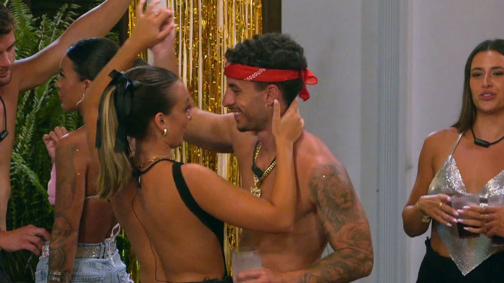 Juanpi y Mara fantasean con estar juntos después del programa