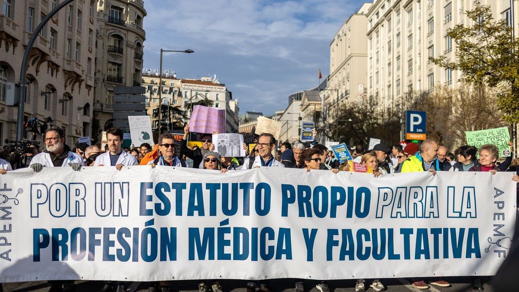 Huelga médicos