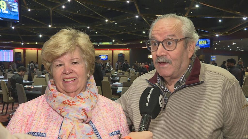 Abraham y Rosario, una vida juntos y de la mano del póker: "Ahora me dice que no vuelva antes de las 5"