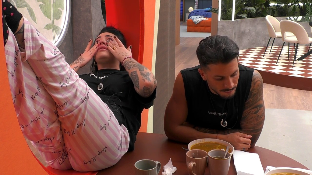 Rocío cuestiona su amistad con Cristian