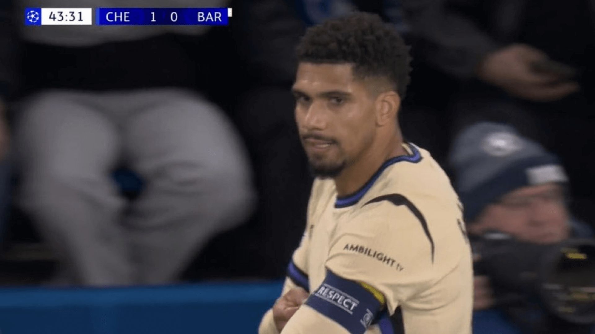 ronald_araujo_expulsado_en_el_chelsea_barcelona.png ronald_araujo_expulsado_en_el_chelsea_barcelona.png