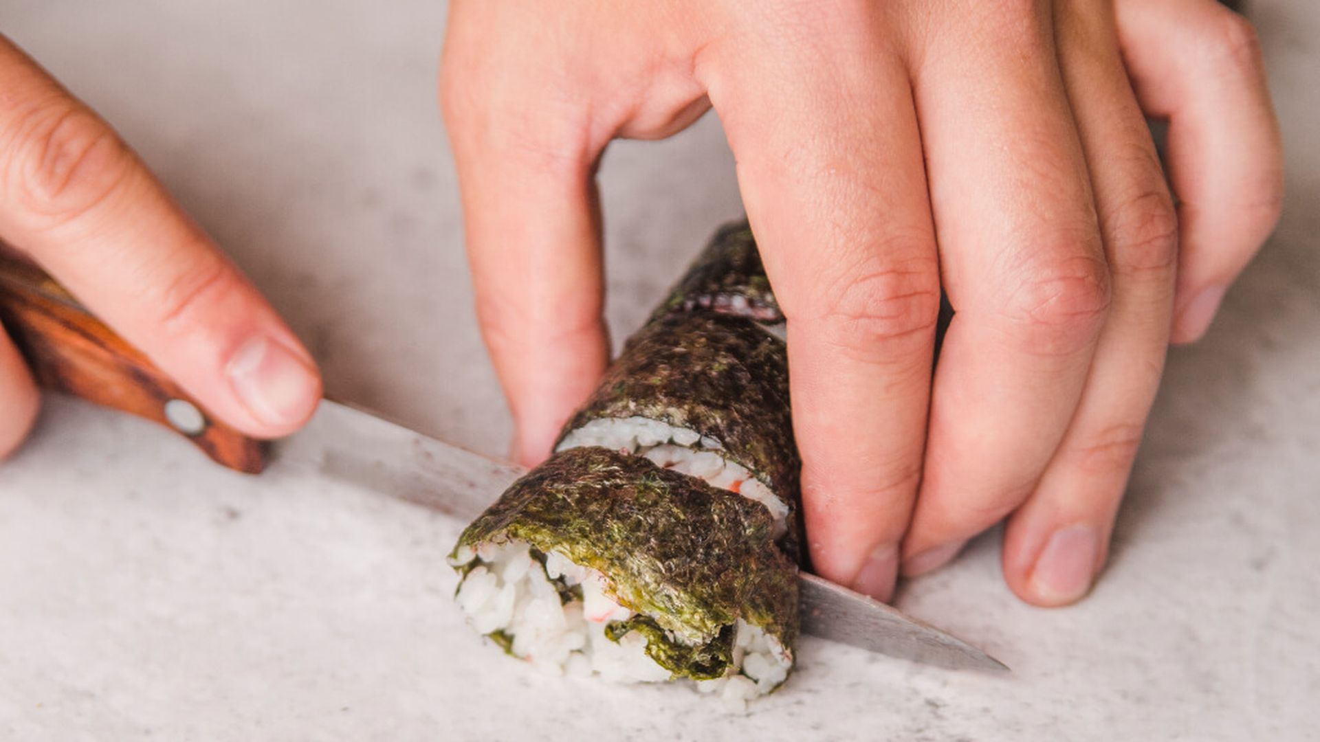 sushi_caserjpg_001.jpg sushi_caserjpg_001.jpg