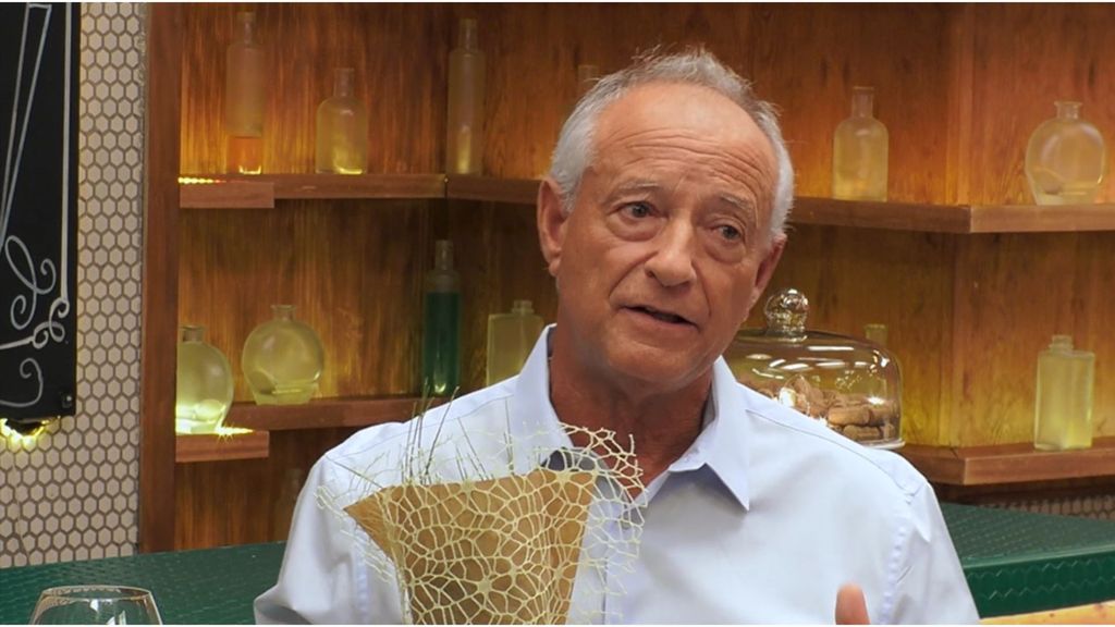 Un soltero de ‘First Dates’ desvela sus frenéticas microaventuras de amor por España: “Una, otra y otra”