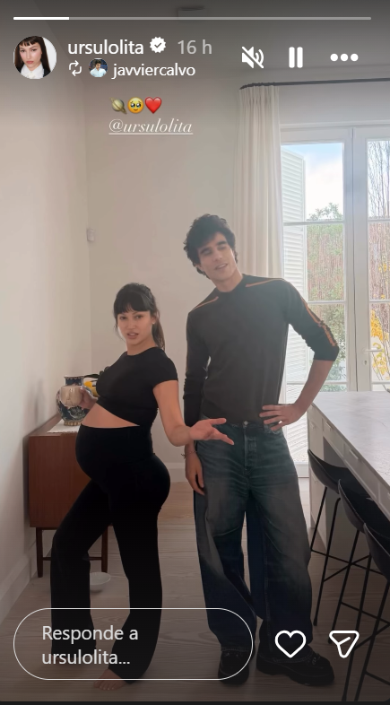 Úrsula Corberó y Javier Calvo en una historia de Instagram