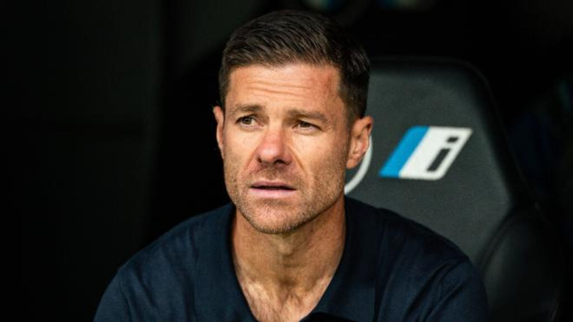 Xabi Alonso en el banquillo del Real Madrid