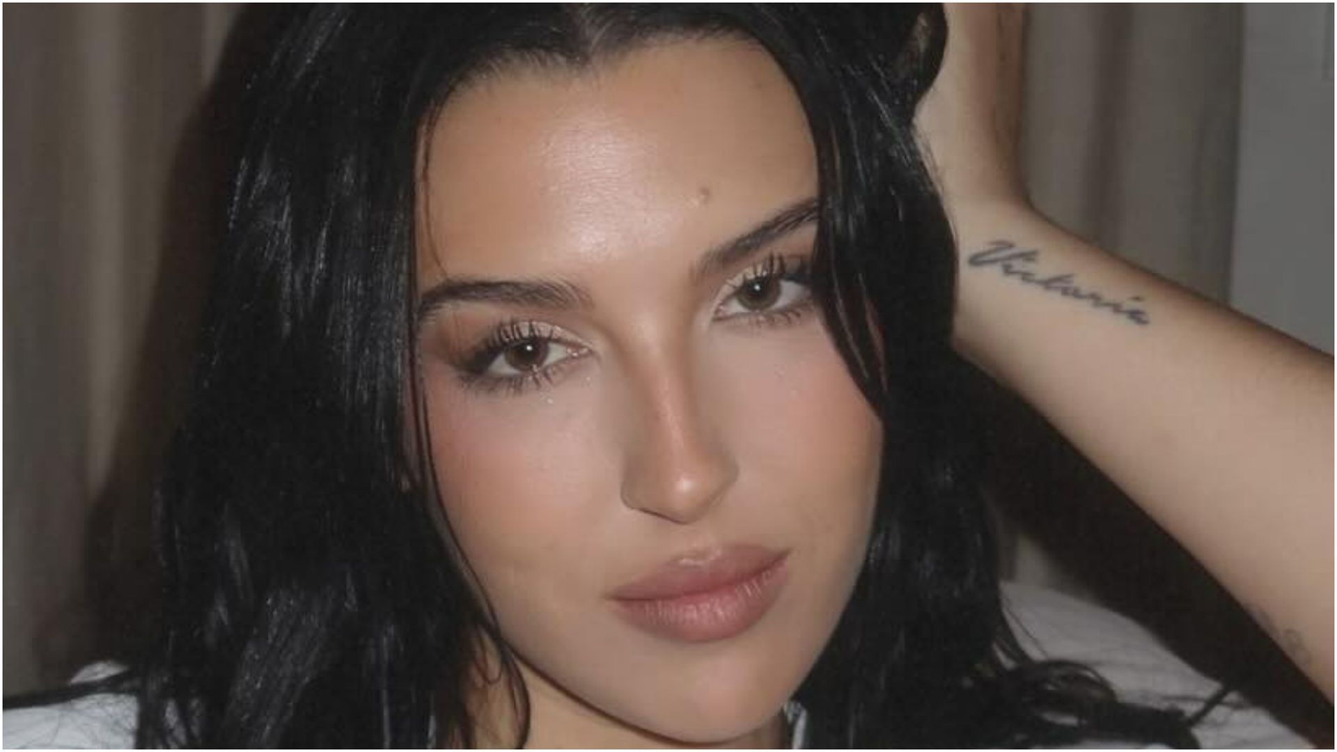 Alba Díaz y su viaje a Ámsterdam junto a sus hermanos: su emotiva reflexión Alba Díaz y su viaje a Ámsterdam junto a sus hermanos: su emotiva reflexión