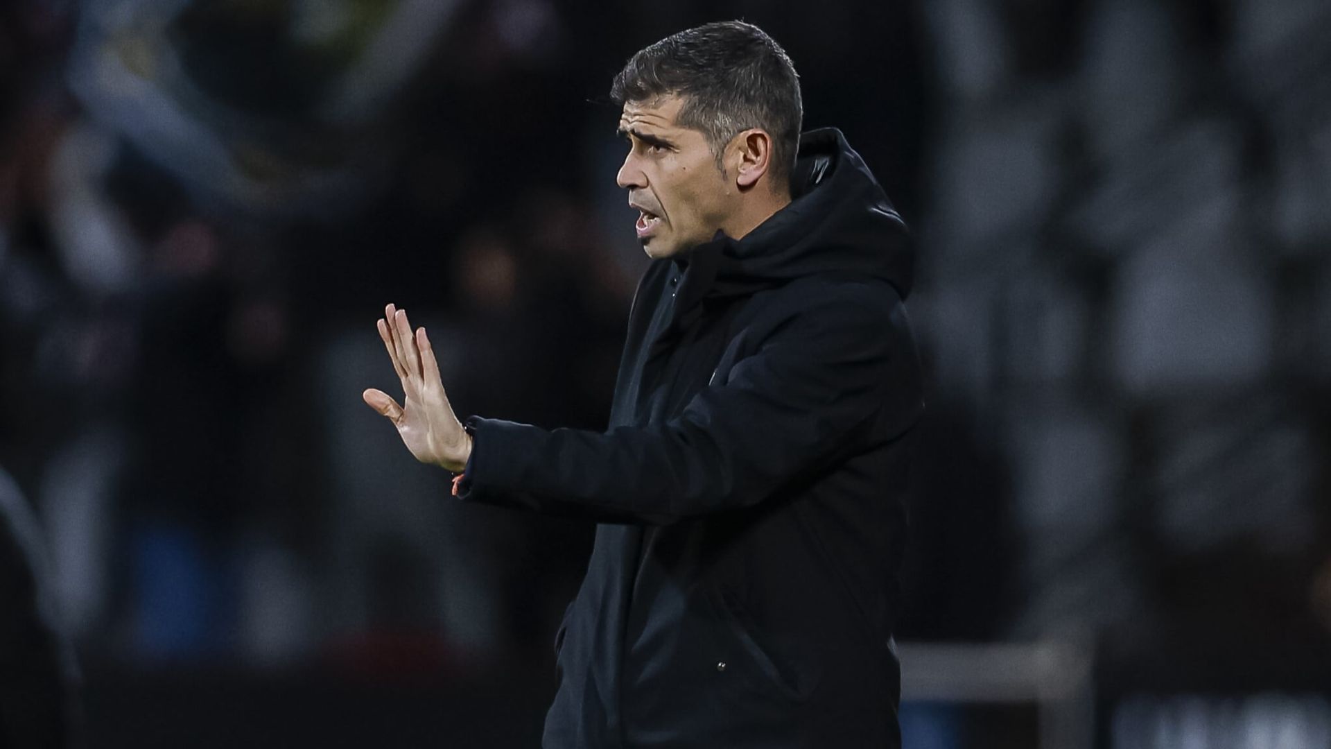 Antonio Hidalgo dirige un encuentro como deportivista