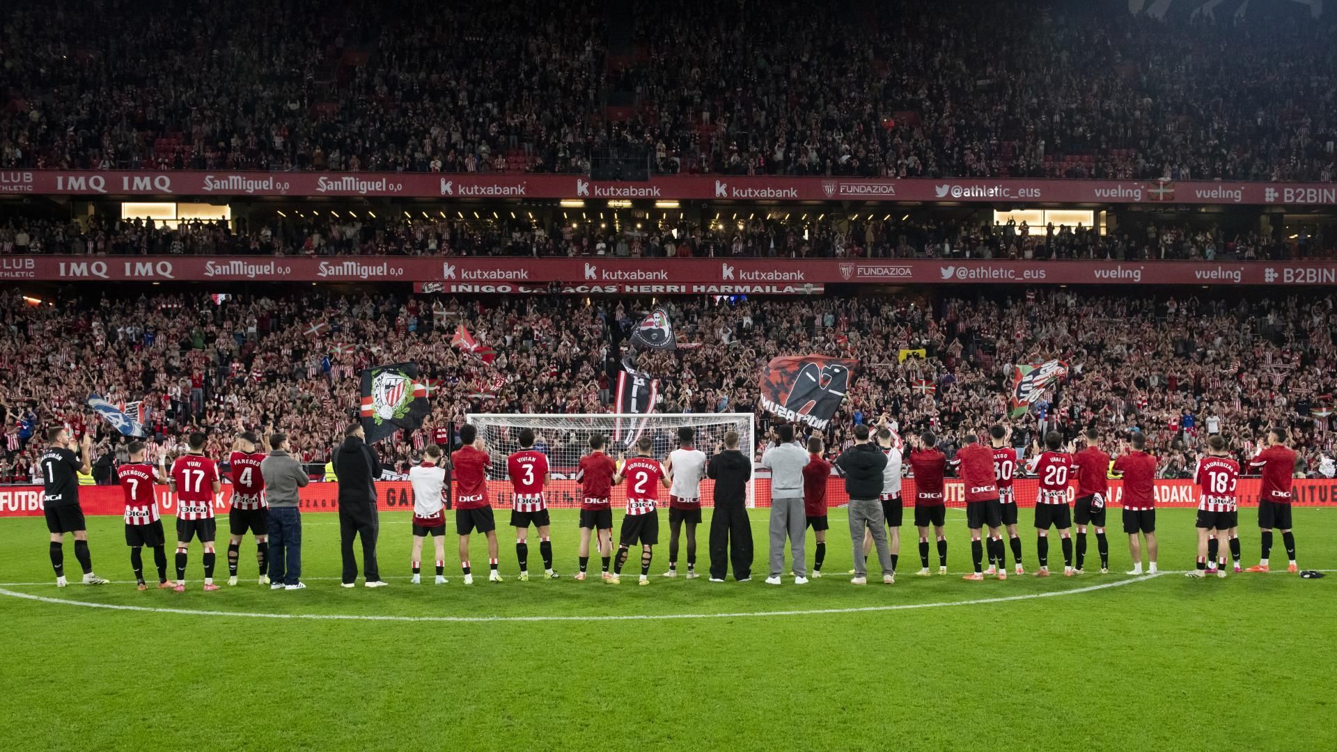 El Athletic agradece su apoyo a la grada de San Mamés