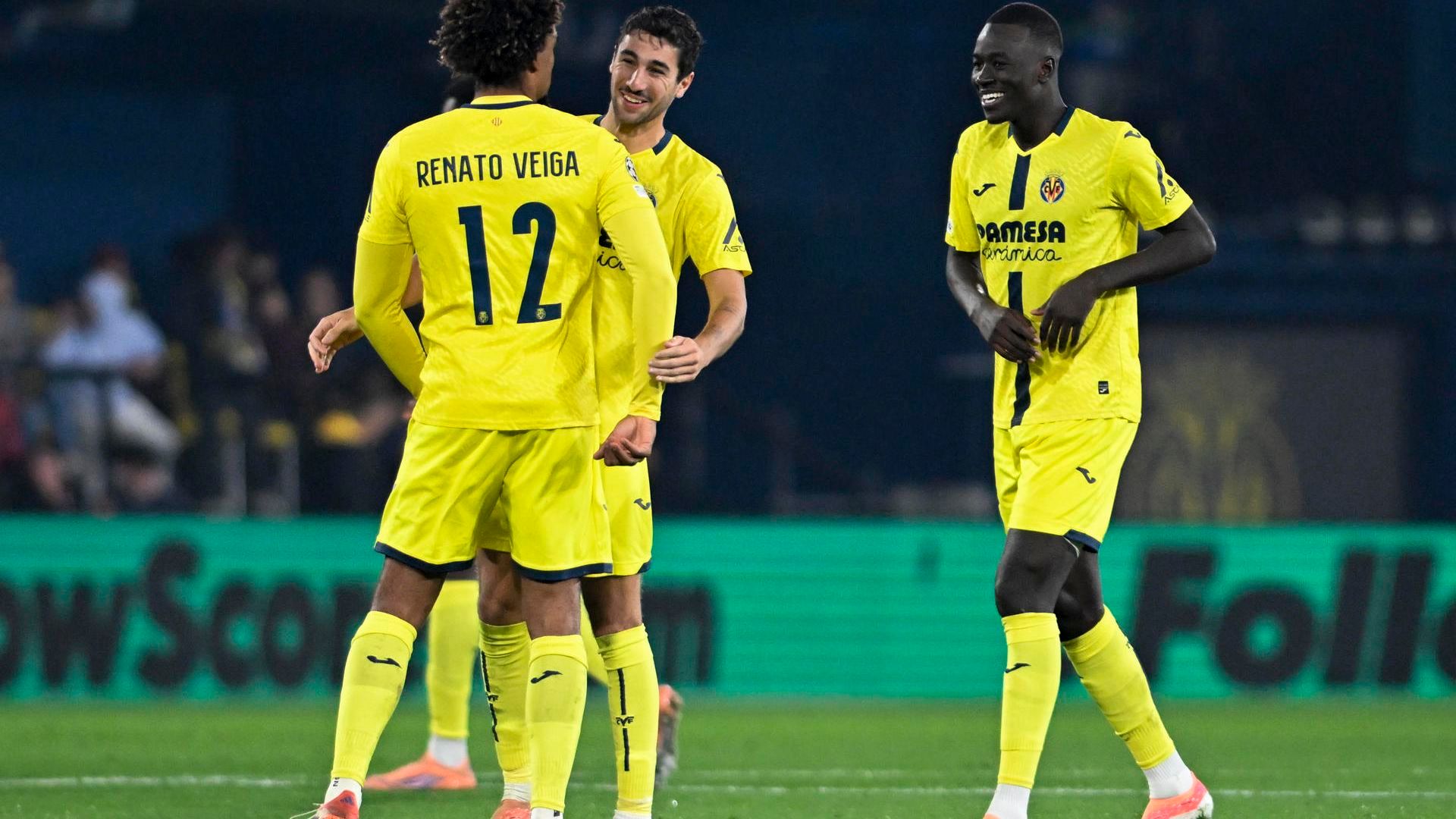 El Villarreal celebrando un gol en Champions League