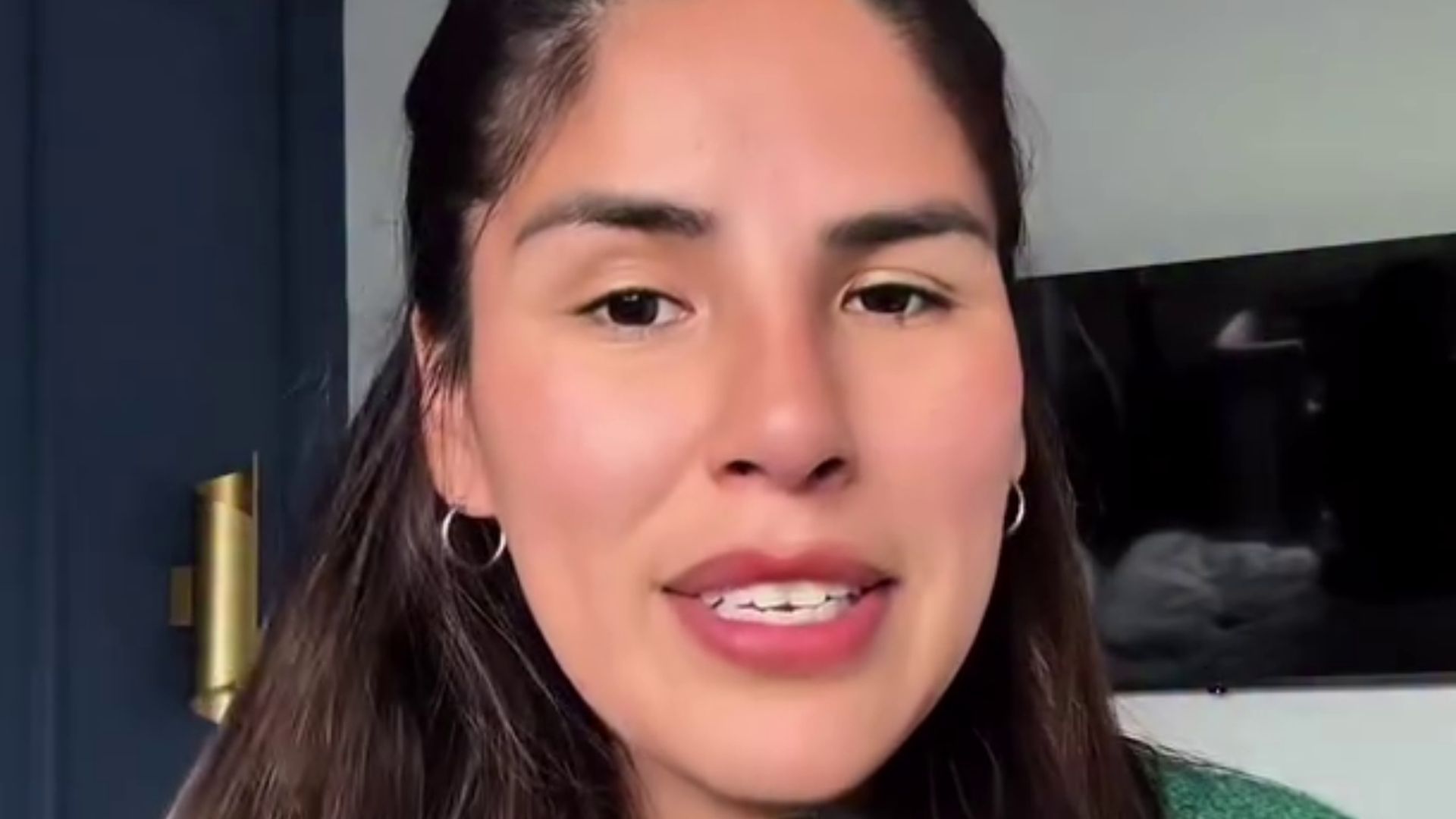 Isa Pantoja da opciones de regalos para bebés y se pone de acuerdo con Anabel Pantoja Isa Pantoja da opciones de regalos para bebés y se pone de acuerdo con Anabel Pantoja