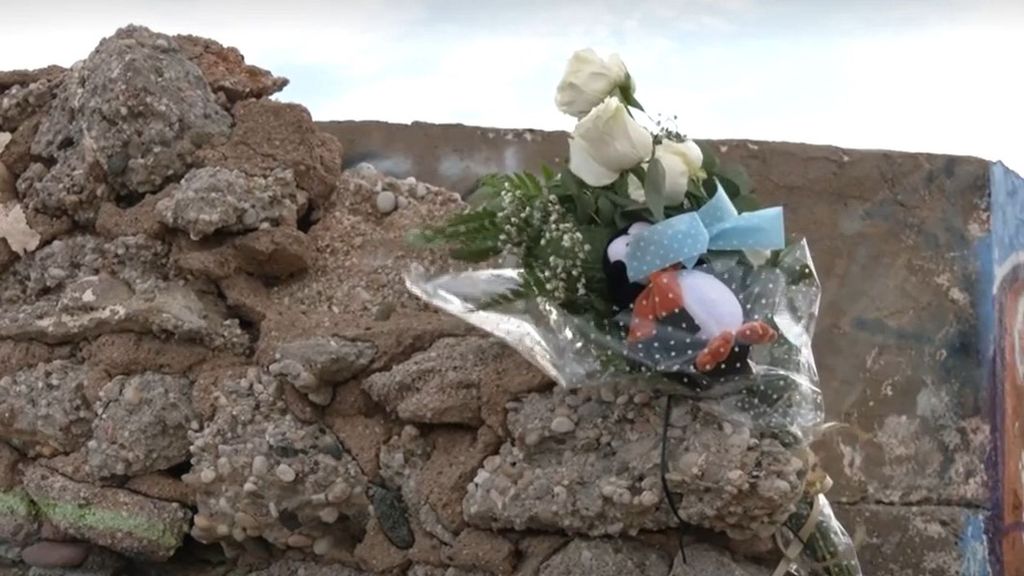 La pareja de la madre de Lucca, el niño de Almería, ya le partió el brazo antes de matarle: la madre retiró denuncias contra él