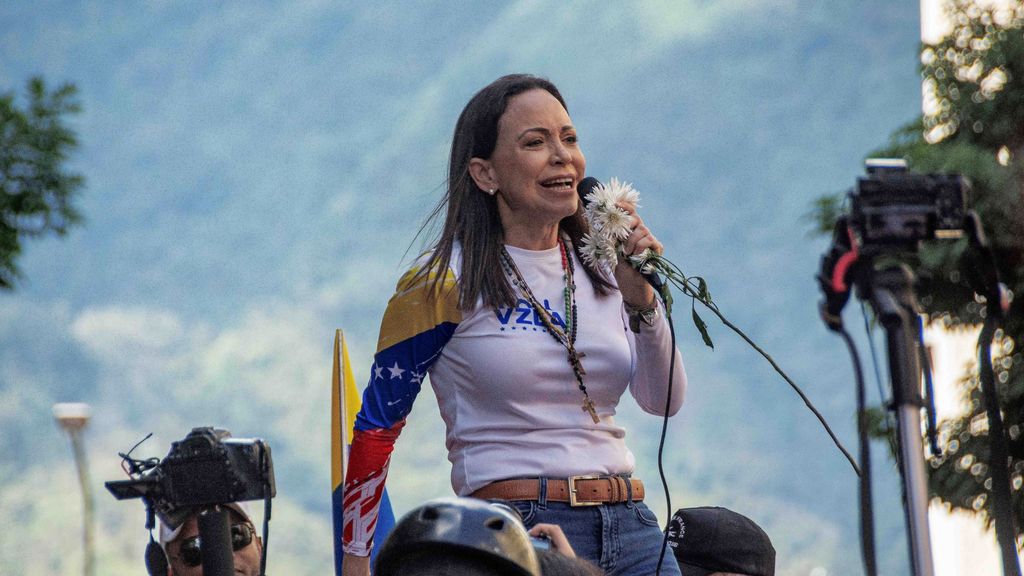 María Corina Machado y su viaje a Oslo por el Premio Nobel de la Paz, con la incógnita de si Nicolás Maduro permitirá su regreso a Venezuela