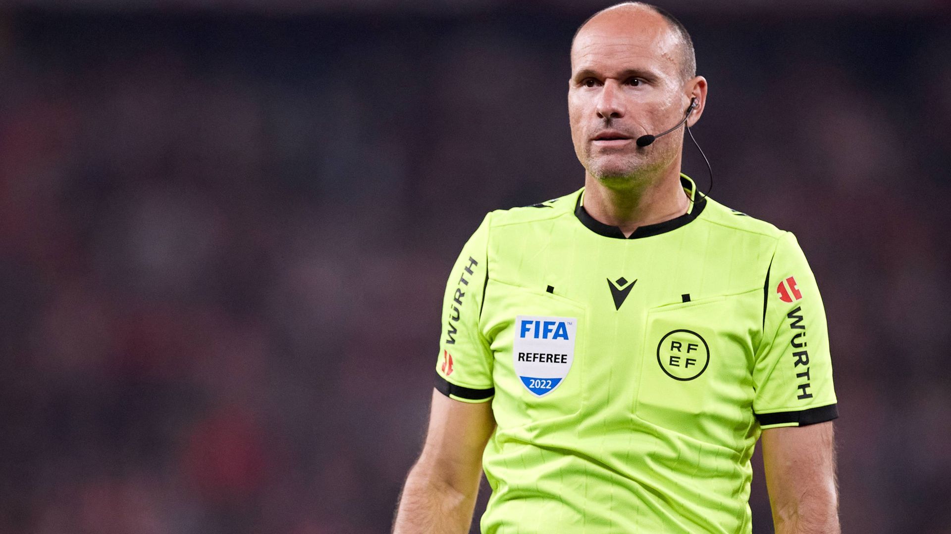 Mateu Lahoz, durante un partido de LaLiga (Foto: Cordon Press). Mateu Lahoz, durante un partido de LaLiga (Foto: Cordon Press).