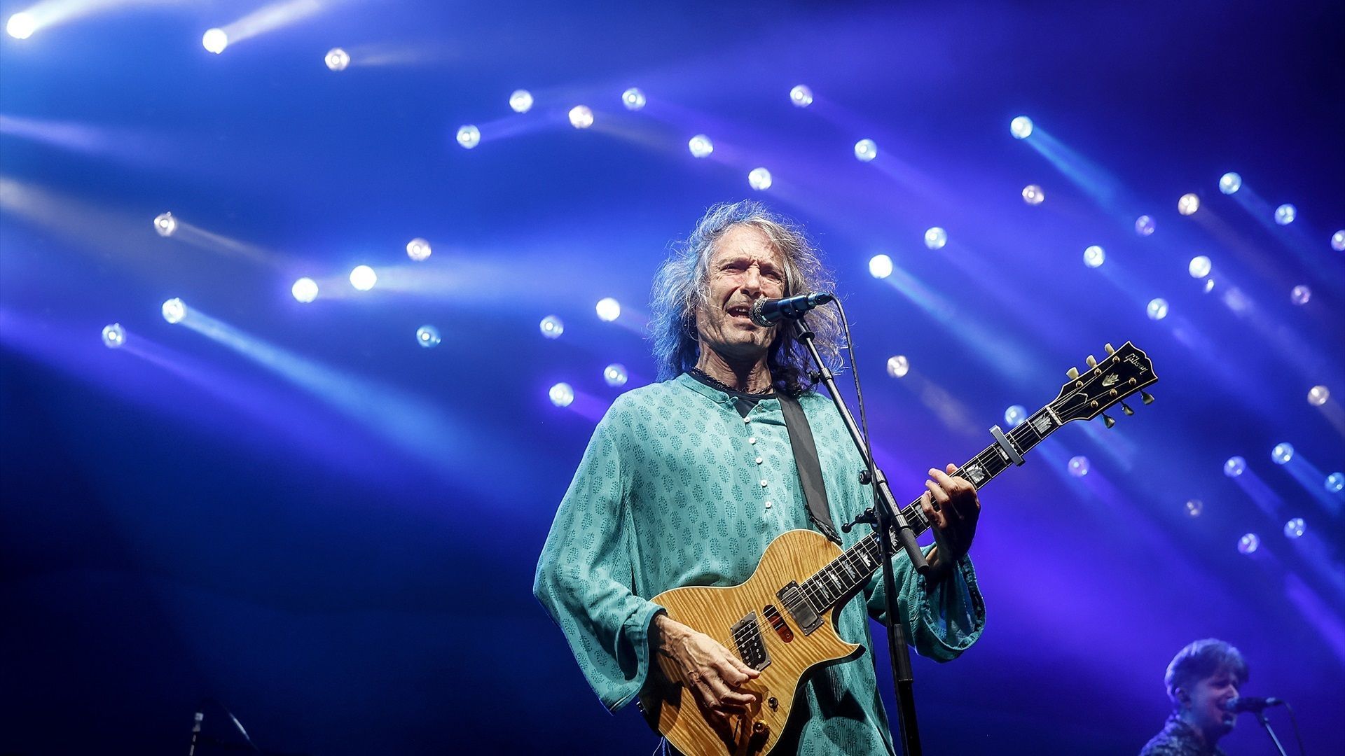 Muere Robe Iniesta, el líder de Extremoduro, a los 63 años