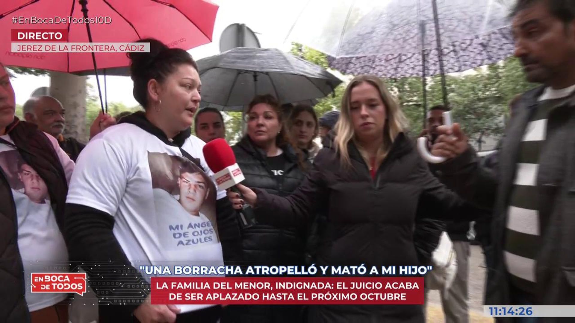 Niegan la entrada a una mujer al juzgado por lucir la camiseta de su hijo fallecido en un accidente de tráfico