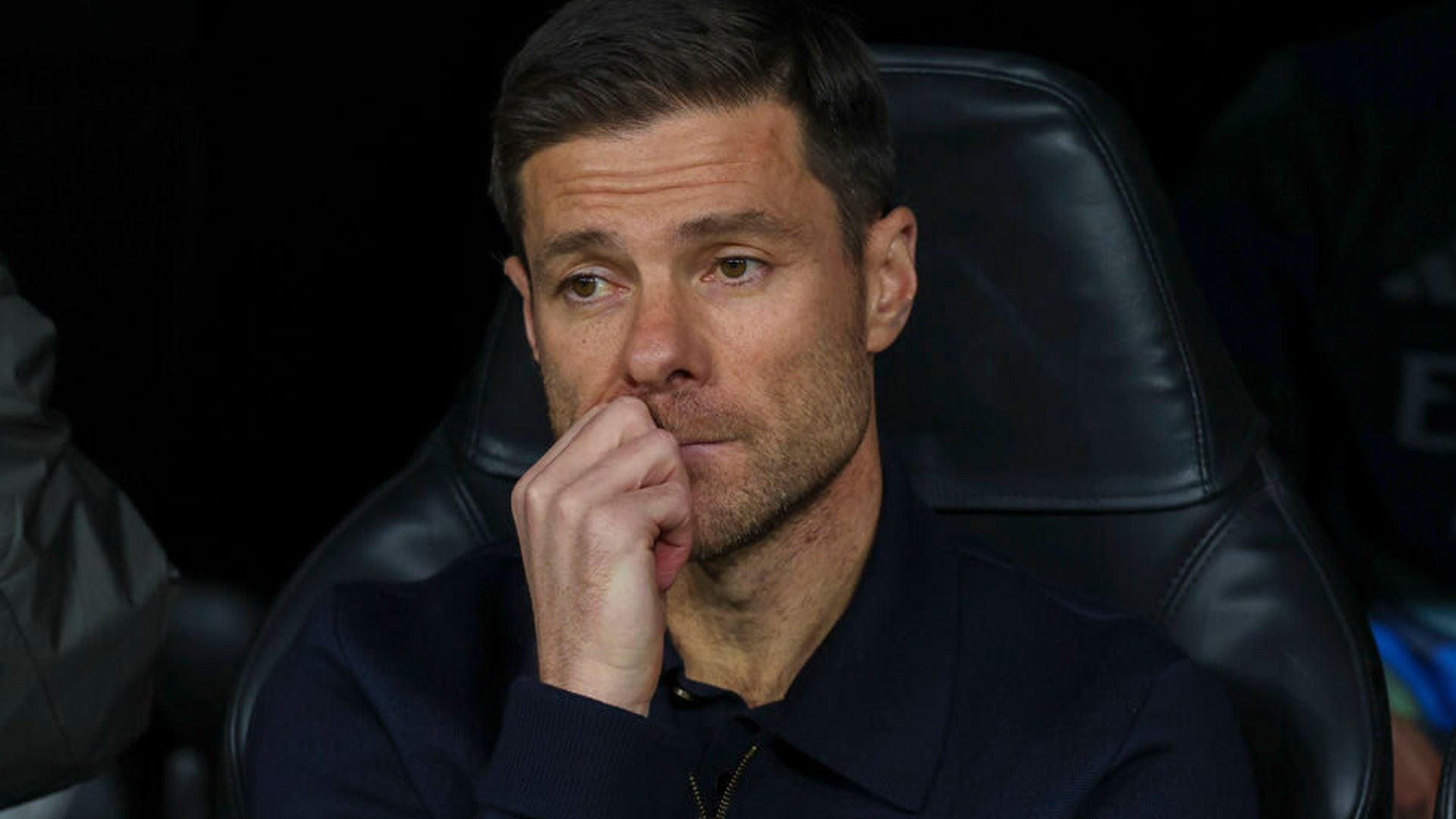 Xabi Alonso ante el City en el Bernabéu Xabi Alonso ante el City en el Bernabéu