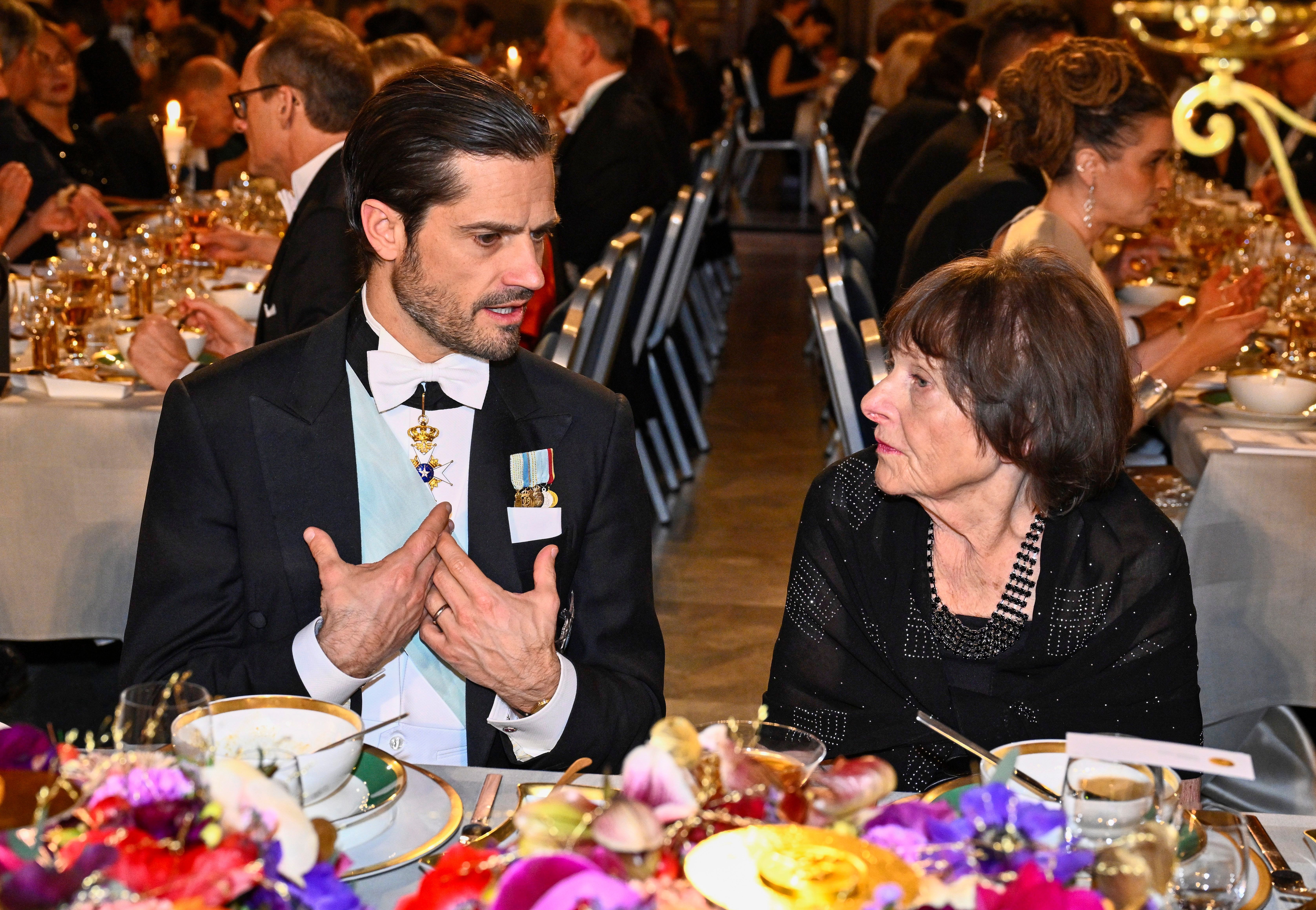 El príncipe Carlos Felipe, sin la princesa Sofía