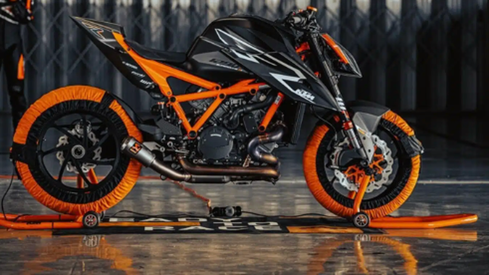 KTM 1390 KTM 1390