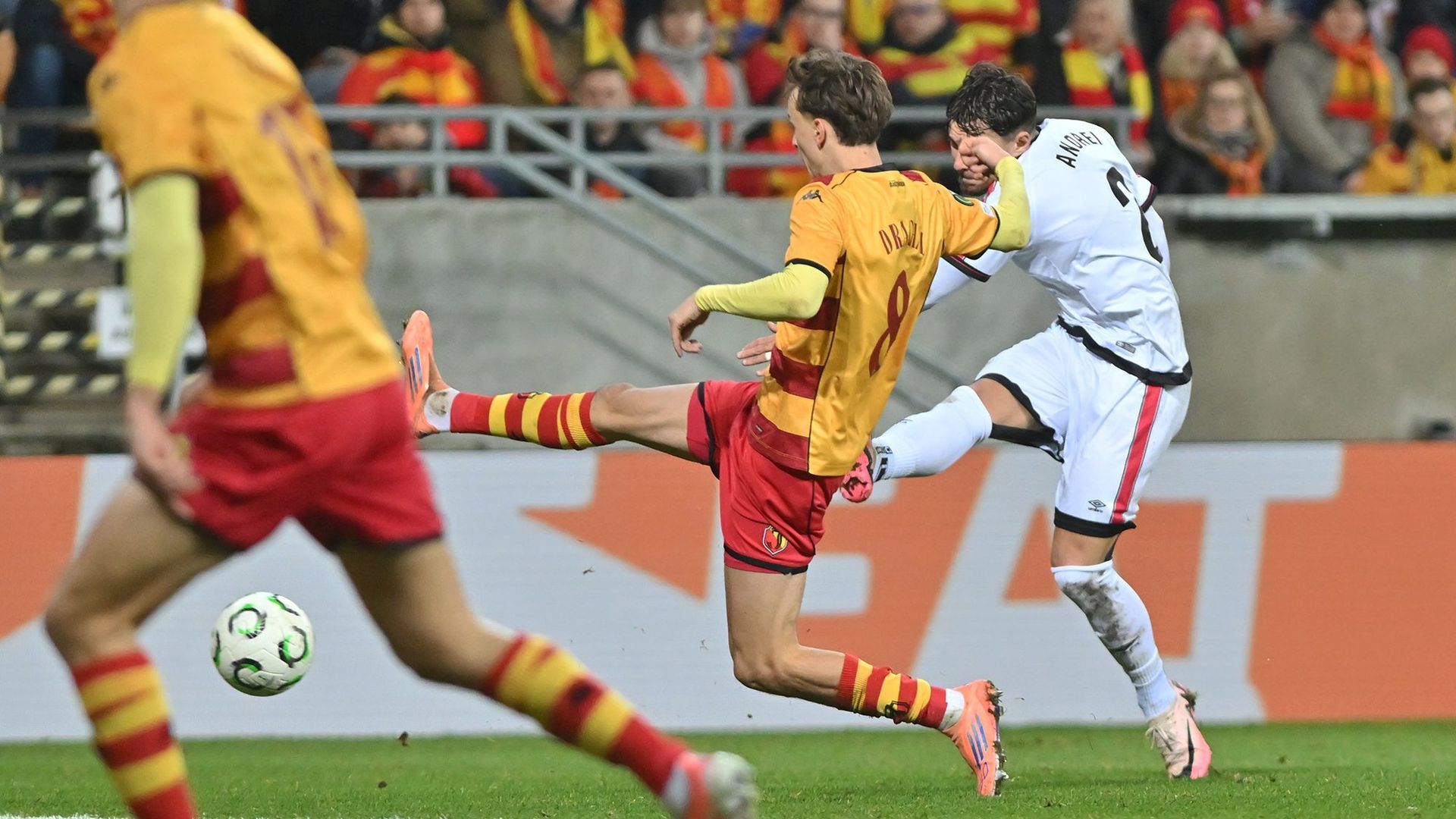 Lance del Jagiellonia - Rayo Vallecano.