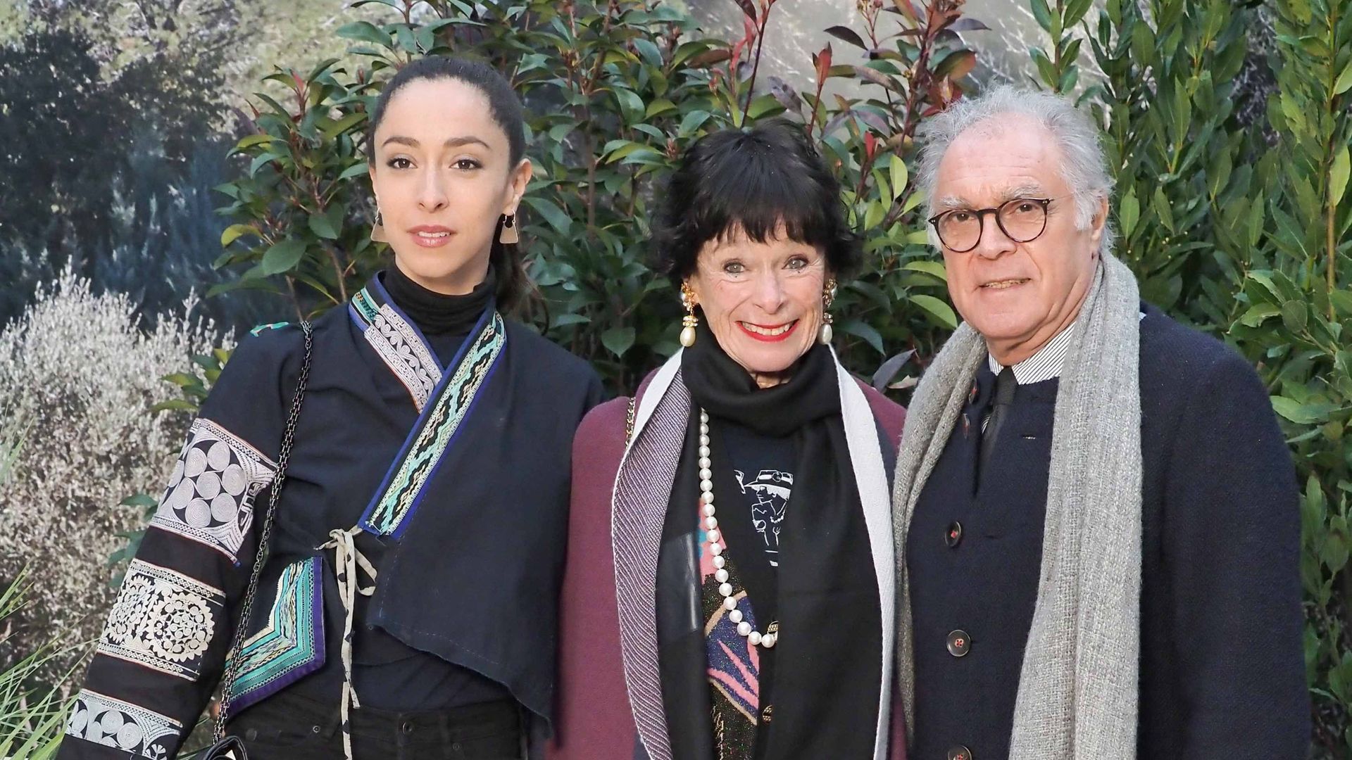 Oona Chaplin, Geraldine Chaplin y Patricio Castilla