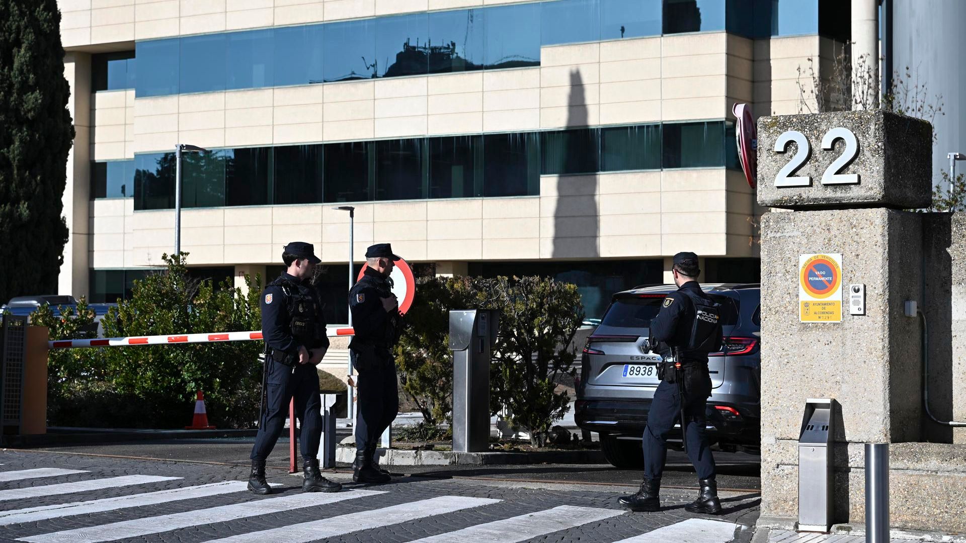 Registran la sede de Plus Ultra