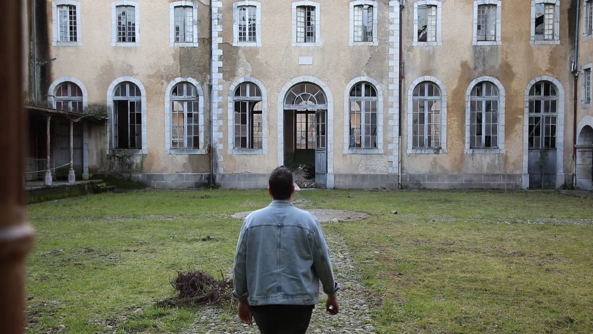 abandonalia-16-9-aspect-ratio-default-0_da39