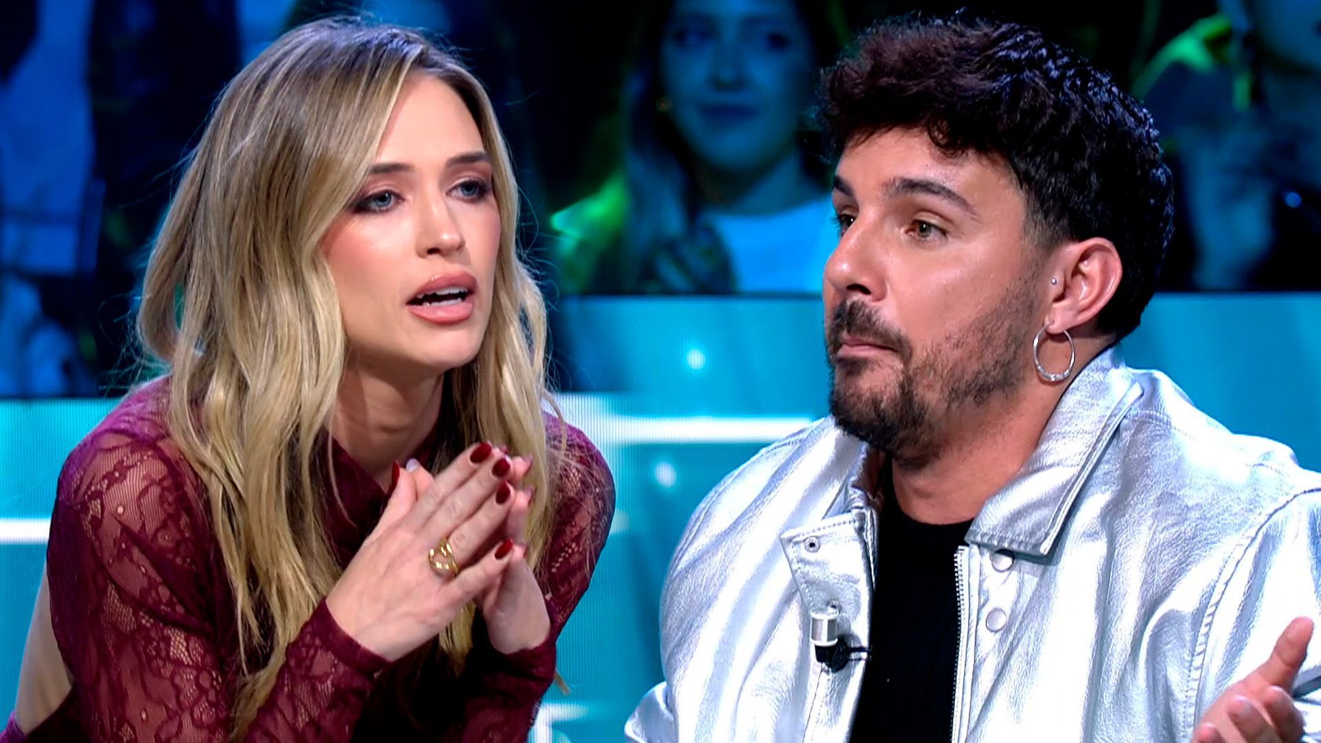 Almudena da un zasca a Manuel González