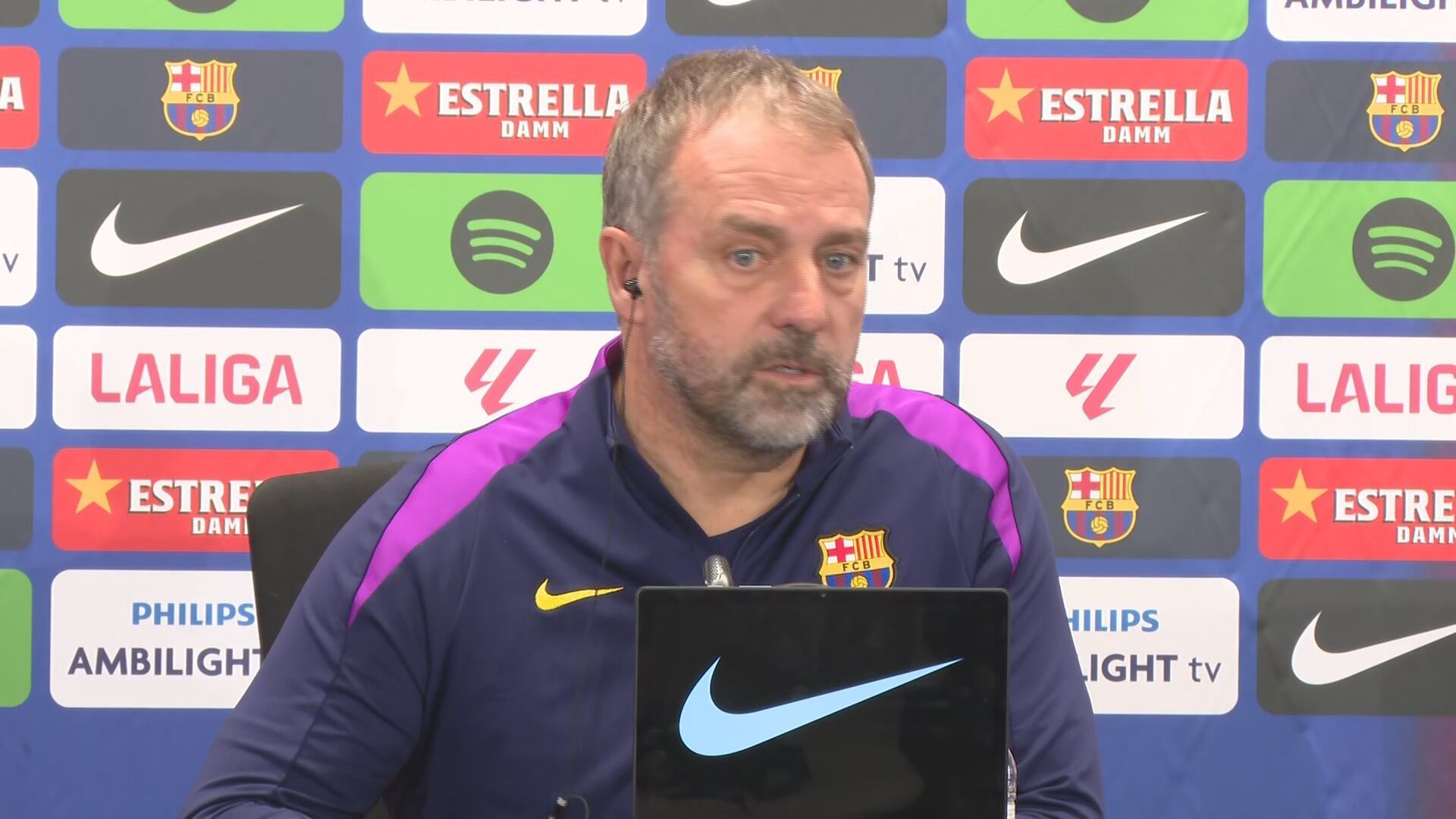 Hansi Flick en la rueda de prensa del Barcelona Hansi Flick en la rueda de prensa del Barcelona