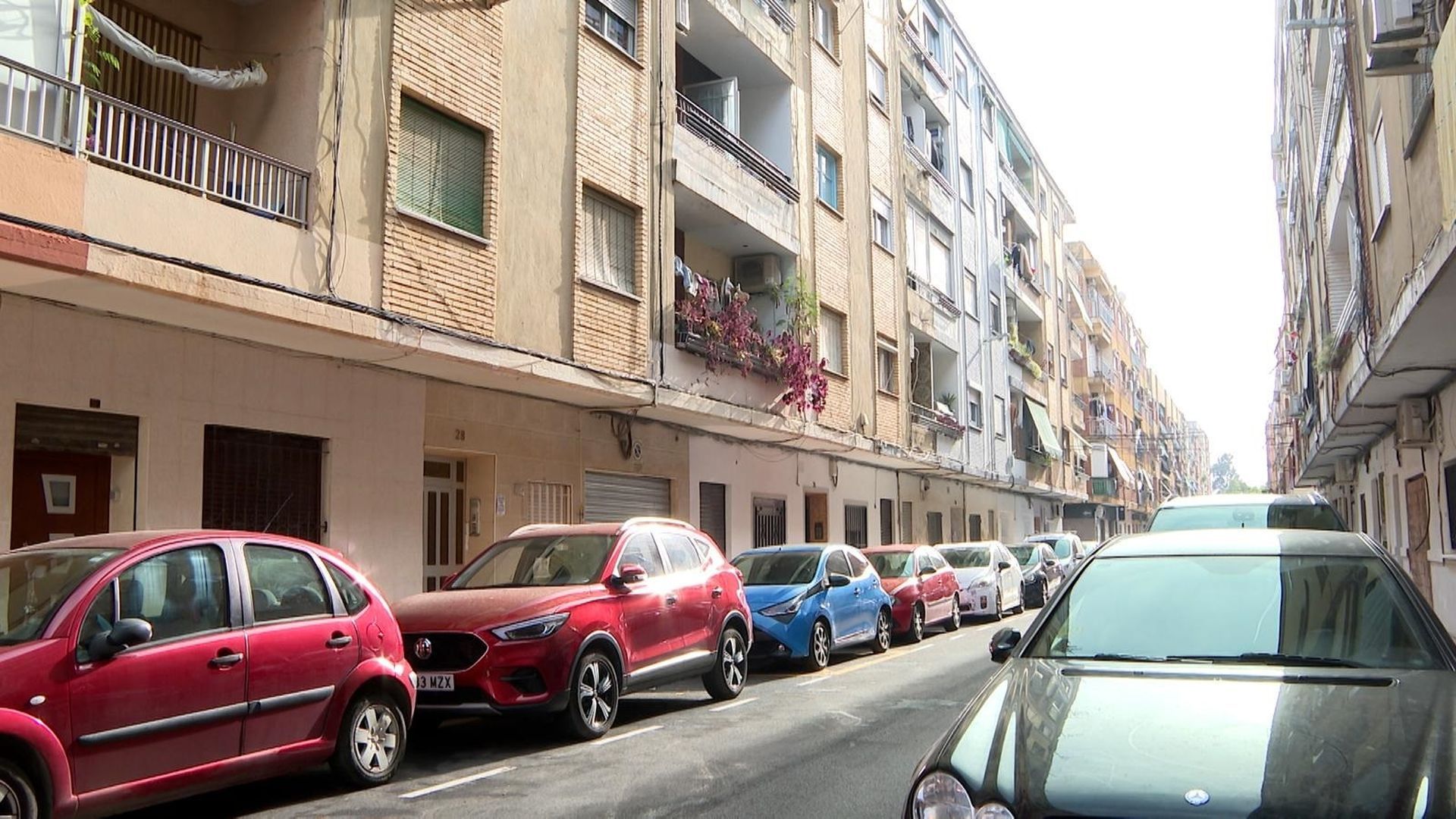 Imagen de la calle de Catarroja, Valencia, en la que vivía la víctima