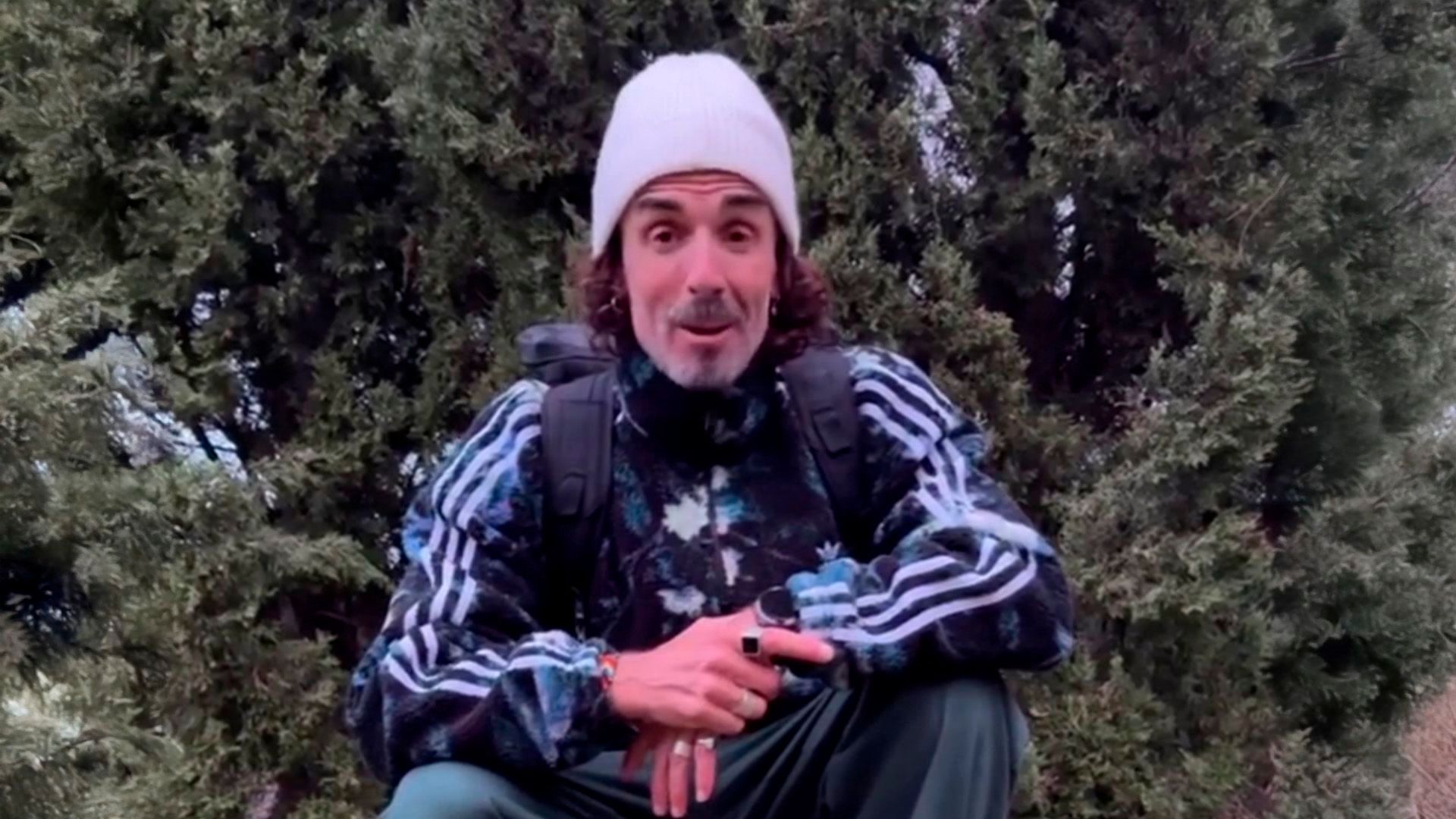 Juanma Furio, de 'GH', explica por qué obliga a sus hijos a ser veganos Juanma Furio, de 'GH', explica por qué obliga a sus hijos a ser veganos