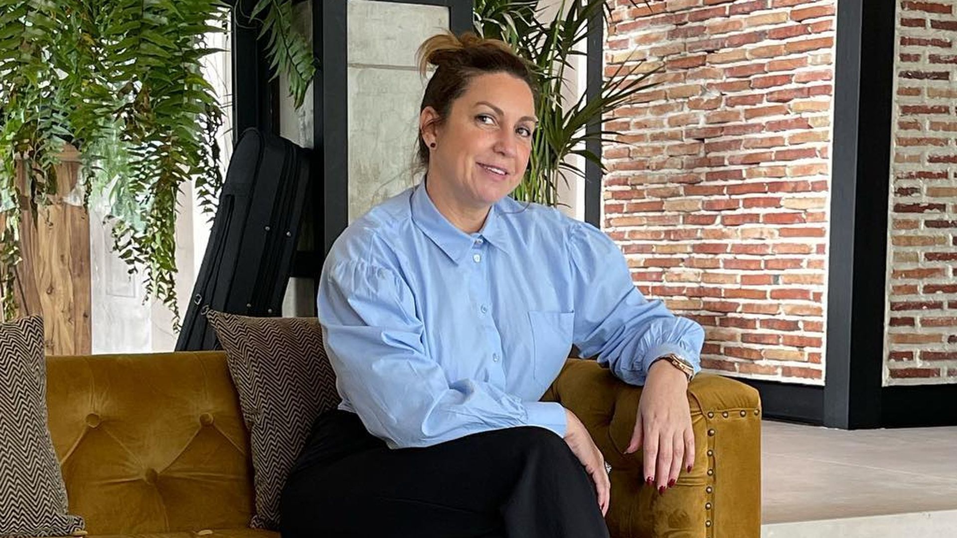 Niña Pastori, en su salón Niña Pastori, en su salón