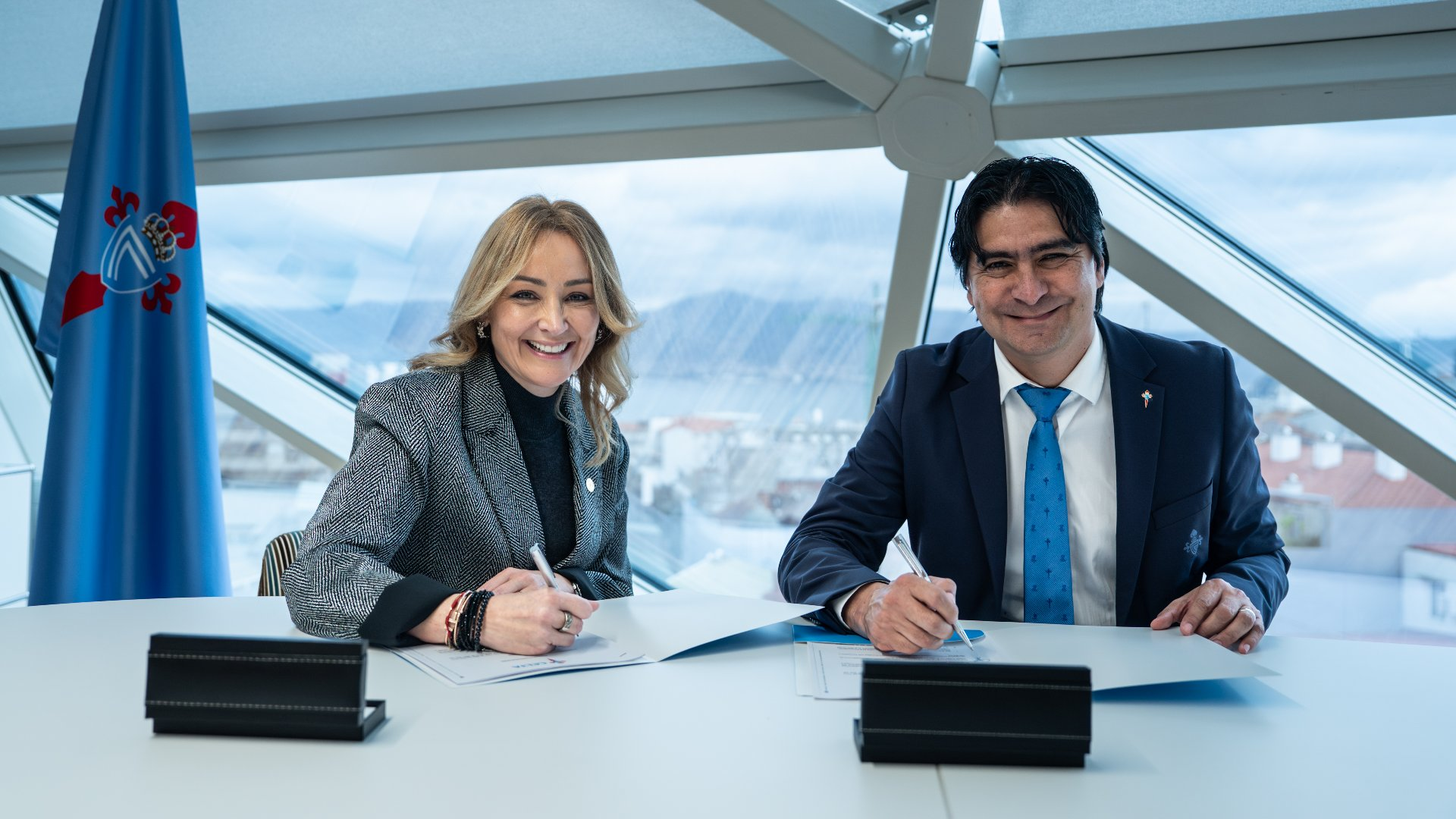 Marian Mouriño y Marco Garcés, en las oficinas del Celta